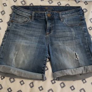 Distressed Kut from the Kloth shorts womens size 8